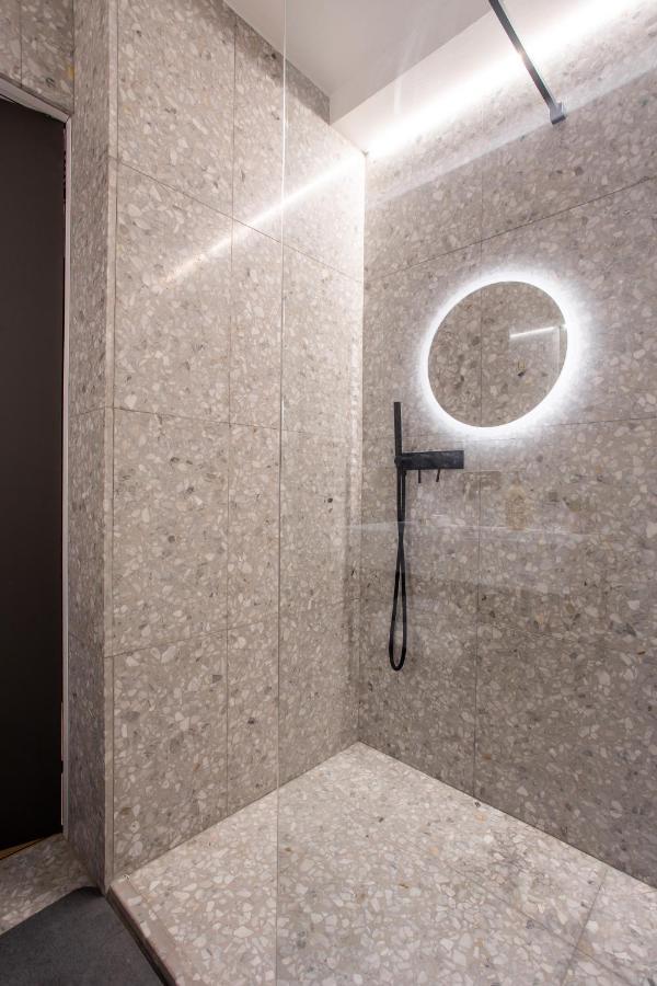 Cmg Residence Caire Saint-Denis Paris Exterior photo